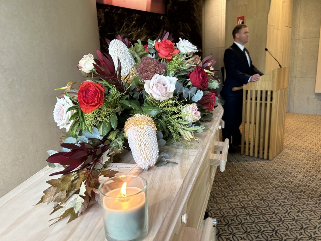 Cemetery chapel service for a non-religious funeral in Melbourne